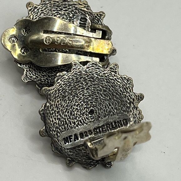 MFA, Museum of Fine Art Vintage-Inspired sterling with Amethyst clip on earrings - Picture 3 of 5